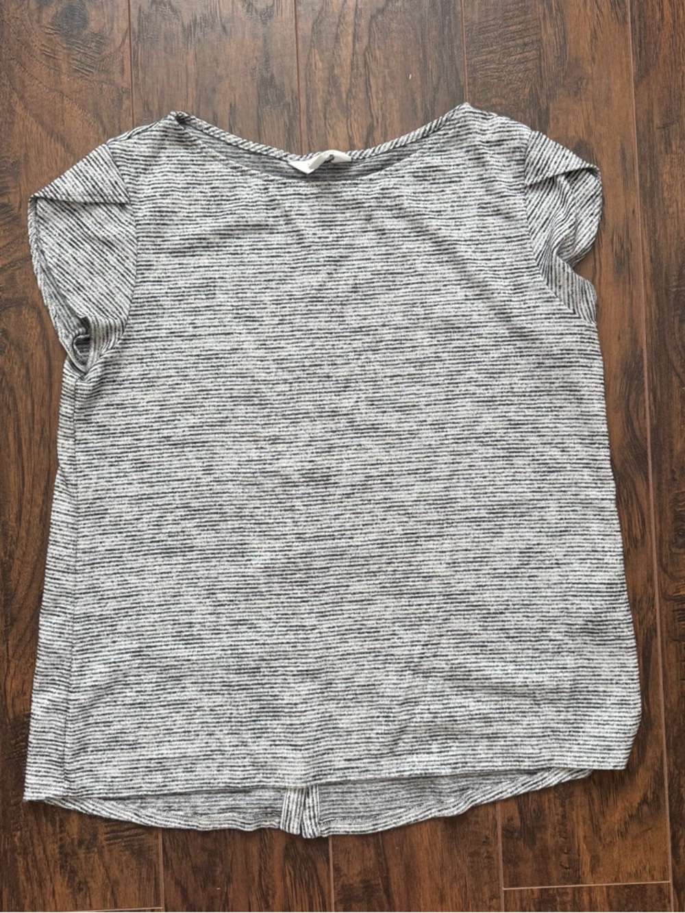 Market & Spruce XL Grey Striped Bravyan Knit Top